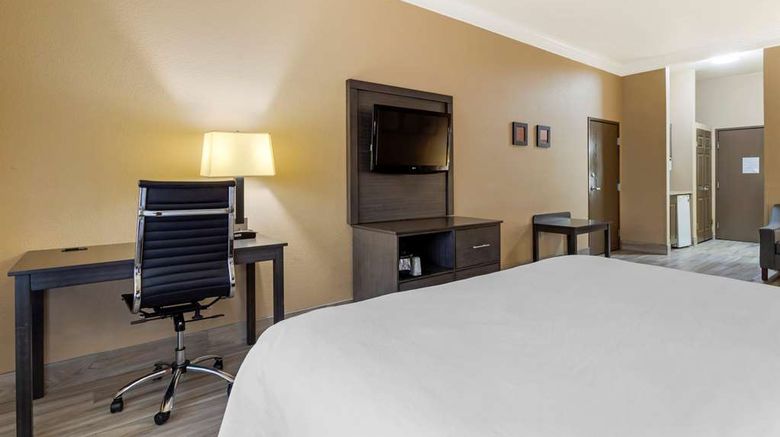 <b>Comfort Suites Kingwood / Humble / IAH Suite</b>. Images powered by <a href="https://iceportal.shijigroup.com/" title="IcePortal" target="_blank">IcePortal</a>.