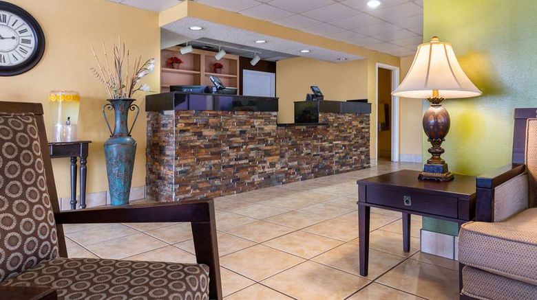 <b>Quality Inn Lobby</b>. Images powered by <a href="https://iceportal.shijigroup.com/" title="IcePortal" target="_blank">IcePortal</a>.