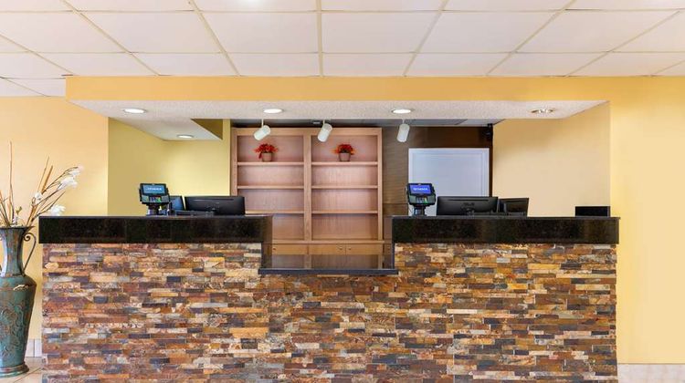 Quality Inn Lobby