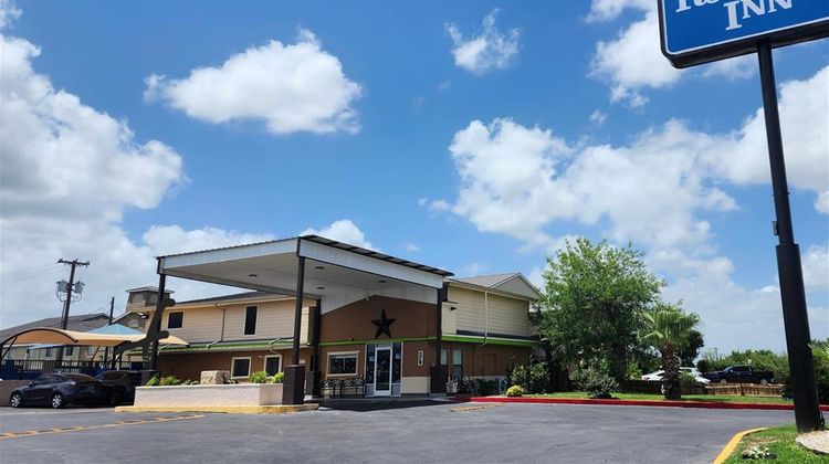 Rodeway Inn near Lackland AFB Exterior