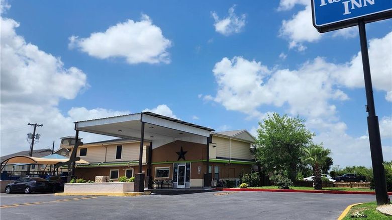 <b>Rodeway Inn near Lackland AFB Exterior</b>. Images powered by <a href="https://iceportal.shijigroup.com/" title="IcePortal" target="_blank">IcePortal</a>.