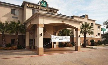 Quality Inn and Suites Near University