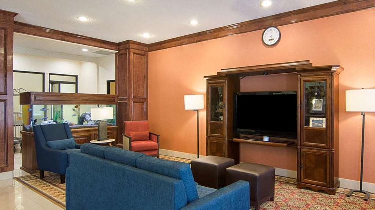 Comfort Inn & Suites West Katy Lobby