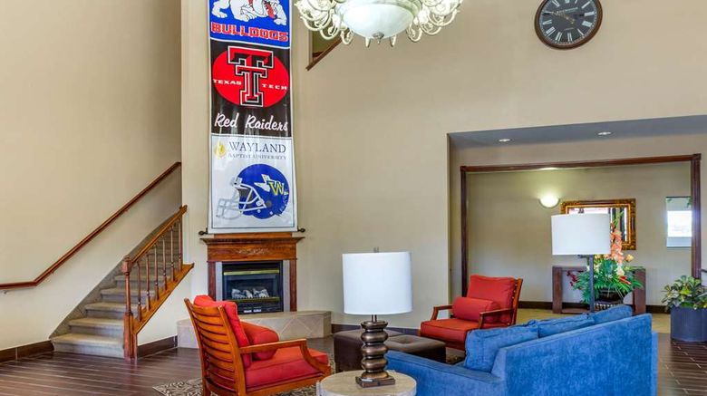 <b>Comfort Suites Plainview Lobby</b>. Images powered by <a href="https://iceportal.shijigroup.com/" title="IcePortal" target="_blank">IcePortal</a>.