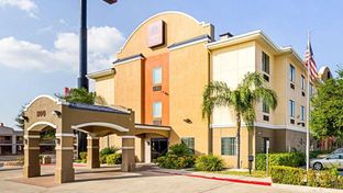 Comfort Suites