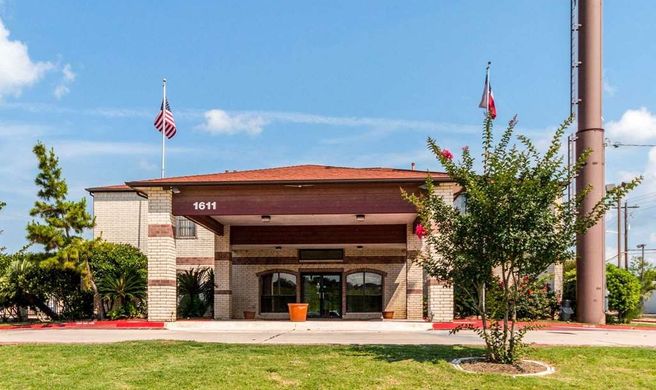 Quality Inn San Marcos Exterior