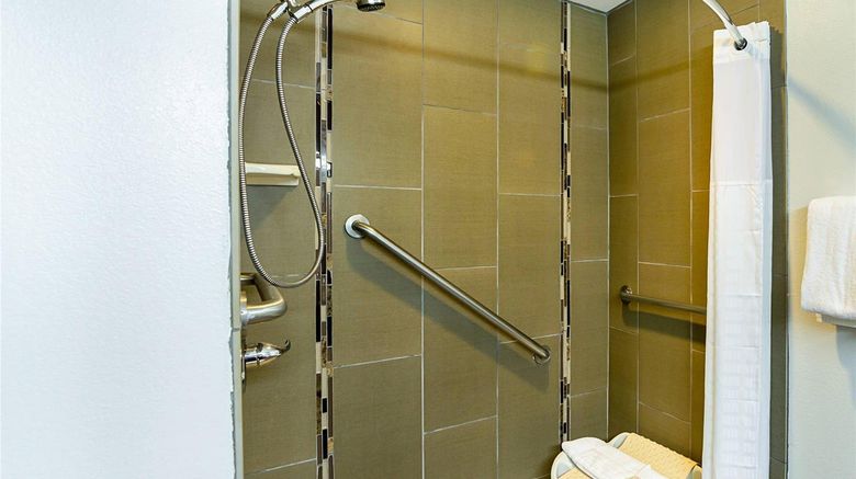 <b>Quality Suites Lubbock Southwest Room</b>. Images powered by <a href="https://iceportal.shijigroup.com/" title="IcePortal" target="_blank">IcePortal</a>.