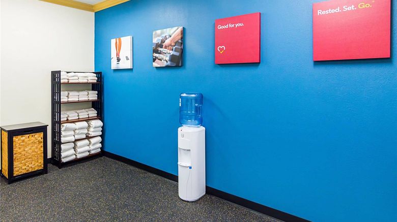 <b>Quality Suites Lubbock Southwest Health</b>. Images powered by <a href="https://iceportal.shijigroup.com/" title="IcePortal" target="_blank">IcePortal</a>.
