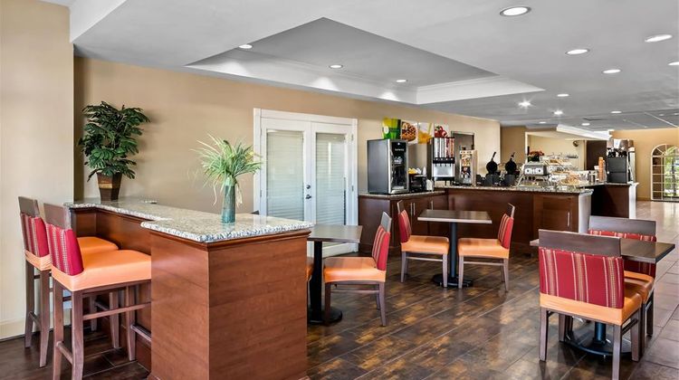 Quality Suites Las Colinas Center Restaurant