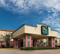 Quality Suites Temple Exterior