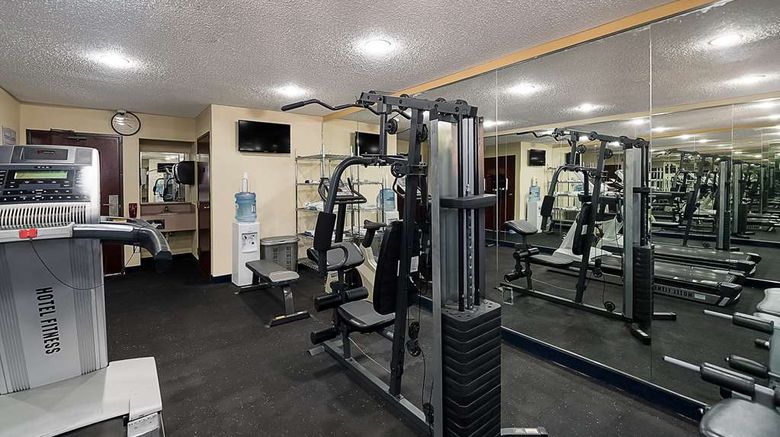 <b>Quality Inn & Suites DFW Airport South Health</b>. Images powered by <a href="https://iceportal.shijigroup.com/" title="IcePortal" target="_blank">IcePortal</a>.