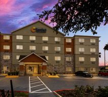 Comfort Inn and Suites Austin North Loop Exterior