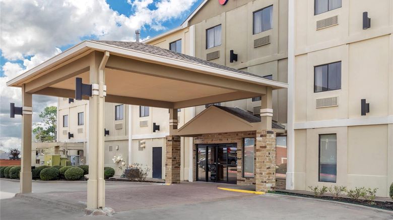 <b>Comfort Suites Brenham Exterior</b>. Images powered by <a href="https://iceportal.shijigroup.com/" title="IcePortal" target="_blank">IcePortal</a>.
