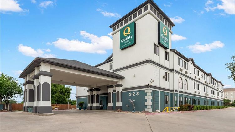 Quality Inn near Seaworld Exterior