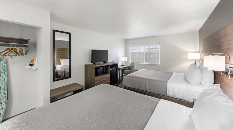 Quality Inn near Seaworld Room