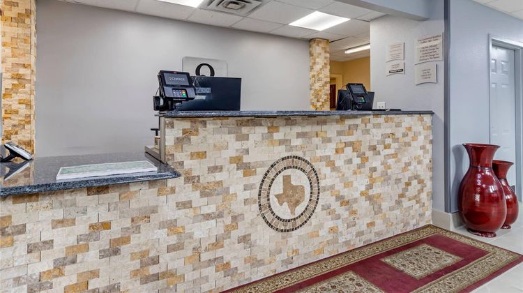 Quality Inn near Seaworld Lobby