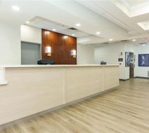 Comfort Suites Lobby