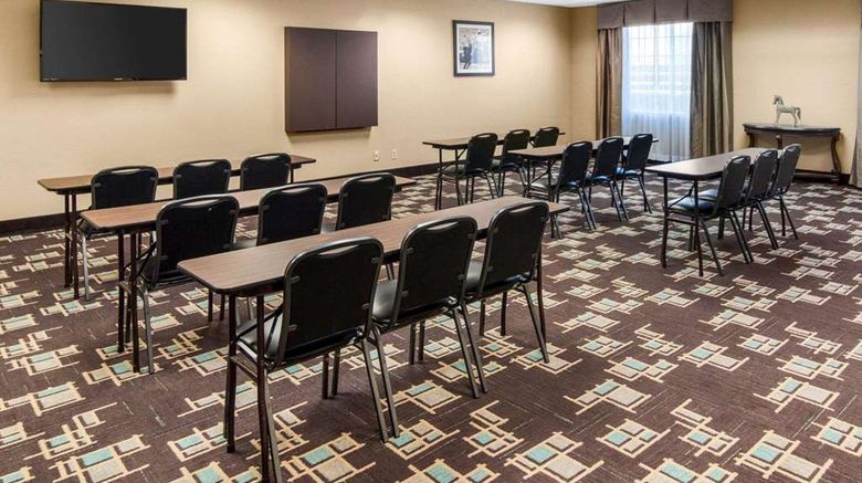 <b>Comfort Suites Meeting</b>. Images powered by <a href="https://iceportal.shijigroup.com/" title="IcePortal" target="_blank">IcePortal</a>.