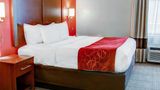 <b>Comfort Suites Suite</b>. Images powered by <a href="https://iceportal.shijigroup.com/" title="IcePortal" target="_blank">IcePortal</a>.