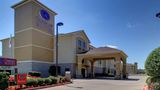 <b>Comfort Suites Exterior</b>. Images powered by <a href="https://iceportal.shijigroup.com/" title="IcePortal" target="_blank">IcePortal</a>.