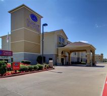 Comfort Suites Exterior