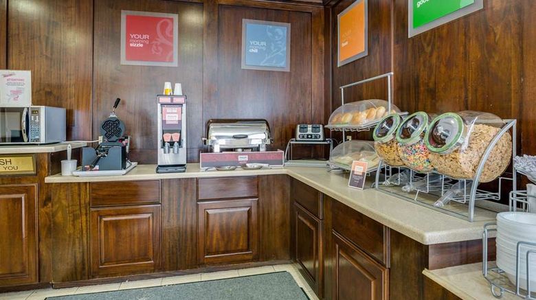 <b>Comfort Suites - Deer Park Restaurant</b>. Images powered by <a href="https://iceportal.shijigroup.com/" title="IcePortal" target="_blank">IcePortal</a>.