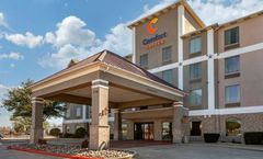Comfort Suites