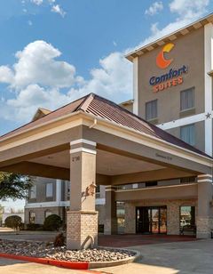Comfort Suites