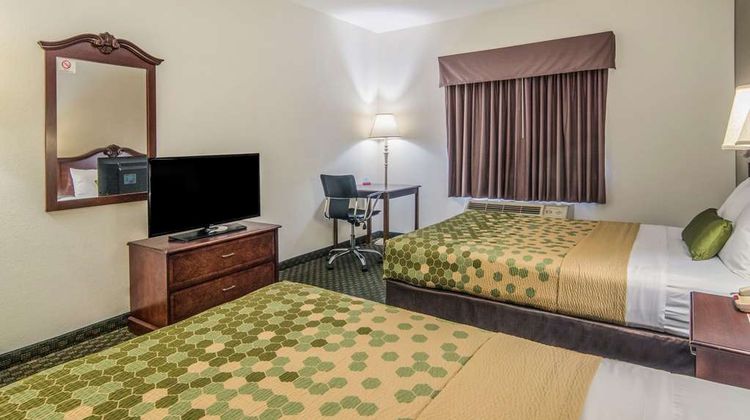Econo Lodge Room