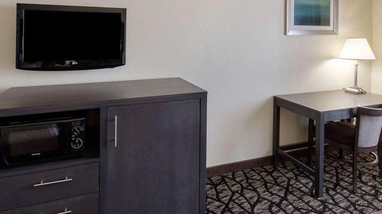 <b>Quality Inn Buffalo Room</b>. Images powered by <a href="https://iceportal.shijigroup.com/" title="IcePortal" target="_blank">IcePortal</a>.