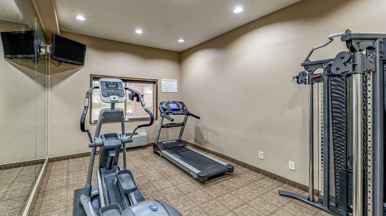 <b>Quality Inn West Plano/Dallas Health</b>. Images powered by <a href="https://iceportal.shijigroup.com/" title="IcePortal" target="_blank">IcePortal</a>.