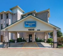 Rodeway Inn Exterior