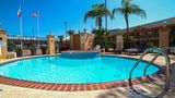 Econo Lodge & Suites Pool