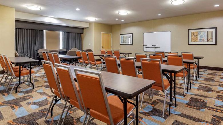 <b>Comfort Suites Georgetown Meeting</b>. Images powered by <a href="https://iceportal.shijigroup.com/" title="IcePortal" target="_blank">IcePortal</a>.