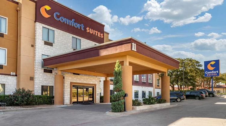 Comfort Suites Georgetown Exterior