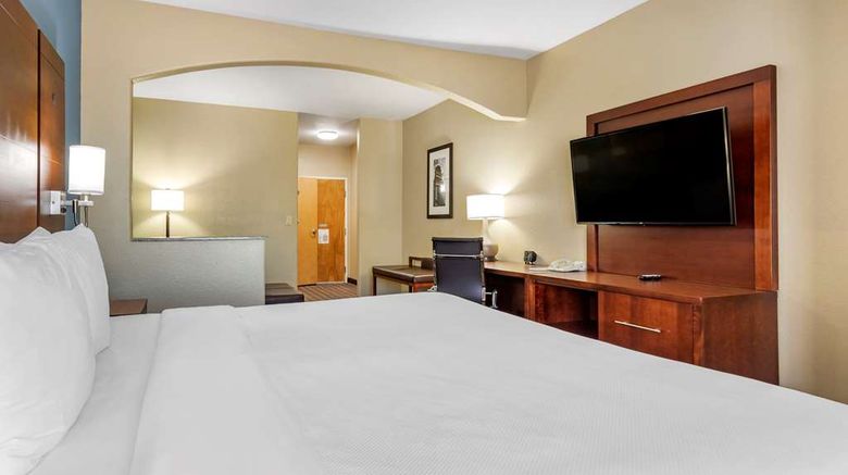 <b>Comfort Suites Georgetown Suite</b>. Images powered by <a href="https://iceportal.shijigroup.com/" title="IcePortal" target="_blank">IcePortal</a>.