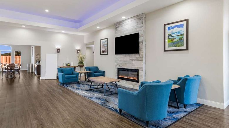 <b>Quality Inn Sonora Lobby</b>. Images powered by <a href="https://iceportal.shijigroup.com/" title="IcePortal" target="_blank">IcePortal</a>.