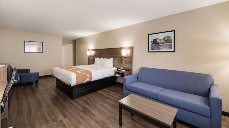 <b>Quality Inn Sonora Room</b>. Images powered by <a href="https://iceportal.shijigroup.com/" title="IcePortal" target="_blank">IcePortal</a>.