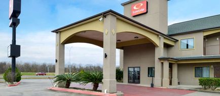 Econo Lodge & Suites Exterior