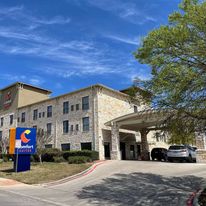 Comfort Suites near Seaworld