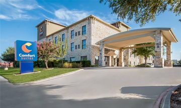 Comfort Suites near Seaworld