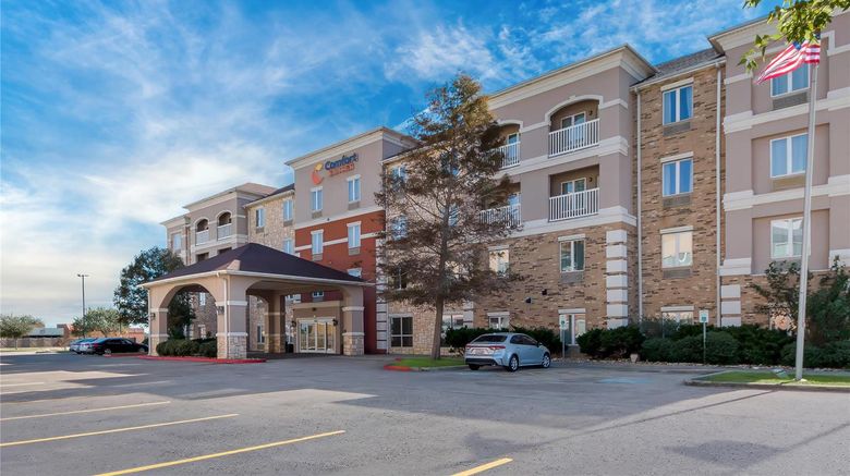 <b>Comfort Suites Central Corpus Christi Exterior</b>. Images powered by <a href="https://iceportal.shijigroup.com/" title="IcePortal" target="_blank">IcePortal</a>.