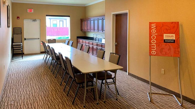 <b>Comfort Suites College Station Texas Ave Meeting</b>. Images powered by <a href="https://iceportal.shijigroup.com/" title="IcePortal" target="_blank">IcePortal</a>.