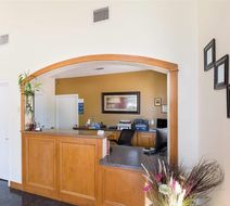 Rodeway Inn & Suites - Humble Lobby