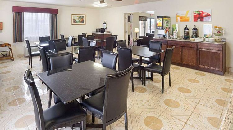 Quality Inn Del Rio Restaurant