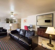 Quality Inn Del Rio Lobby