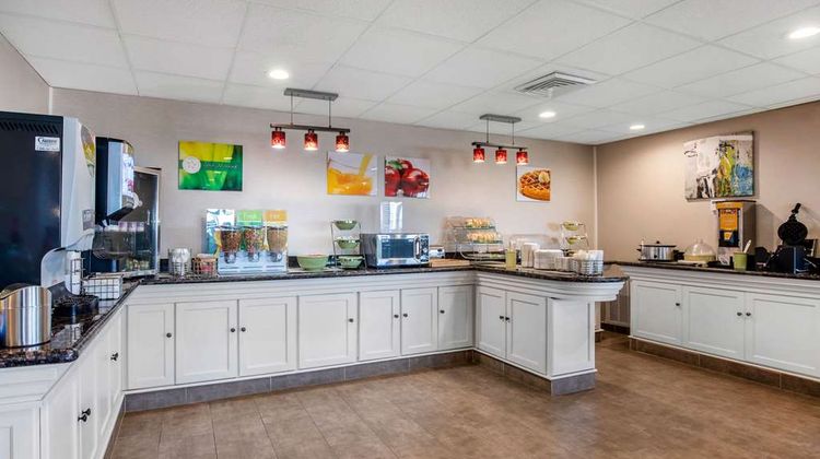 Quality Inn & Suites Fort Worth Restaurant