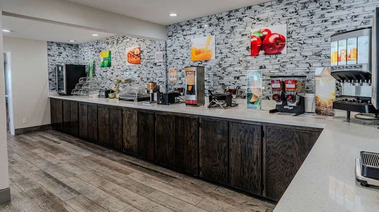 Quality Inn Sportsman Manor Motel Restaurant