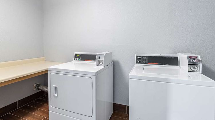 Quality Inn & Suites Canton Other