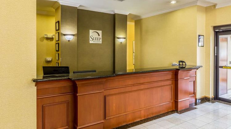 Sleep Inn and Suites Stafford Lobby